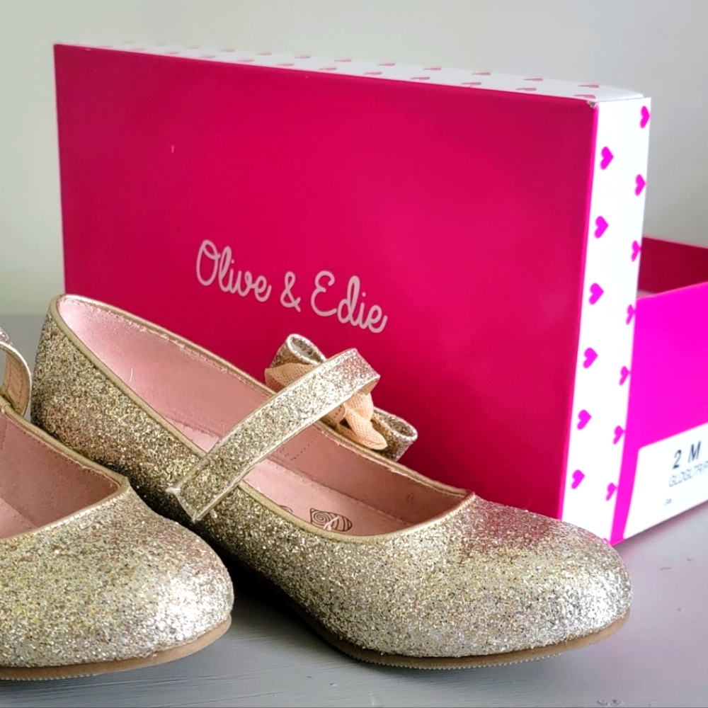 Olive & Edie Gia Gold Glitter Dress Shoes